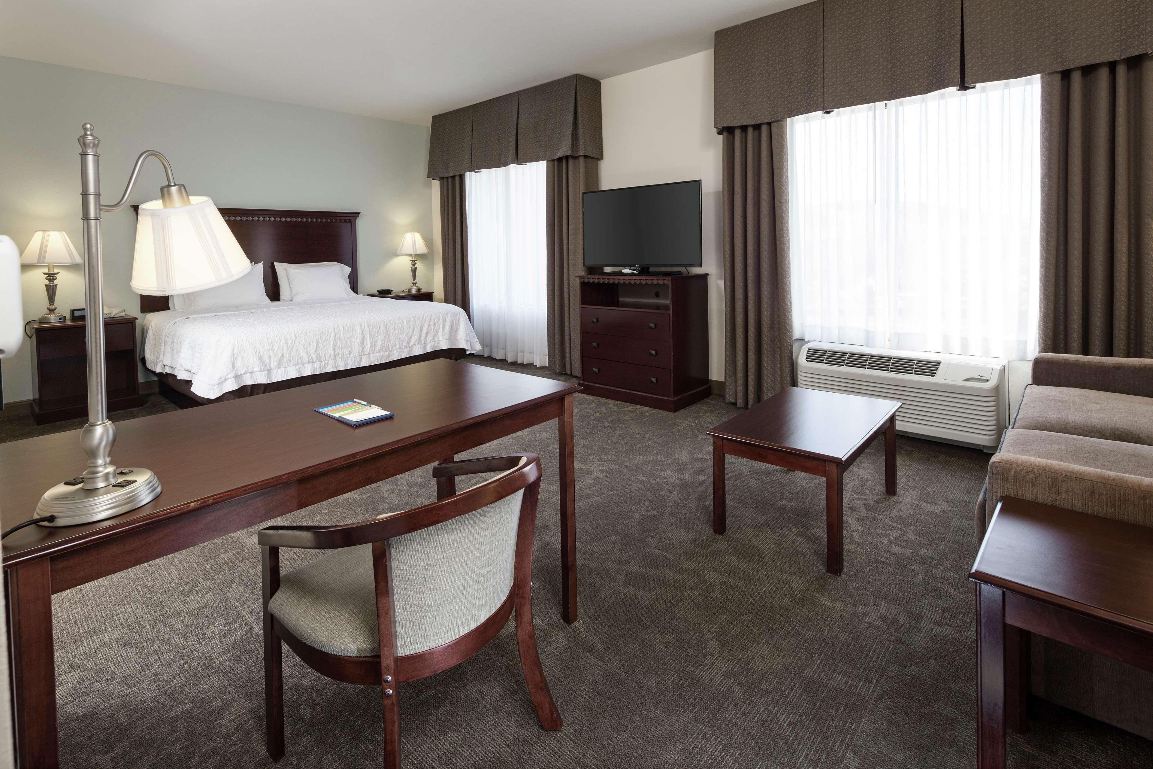 Hampton Inn & Suites Прескотт-Вэлли Экстерьер фото