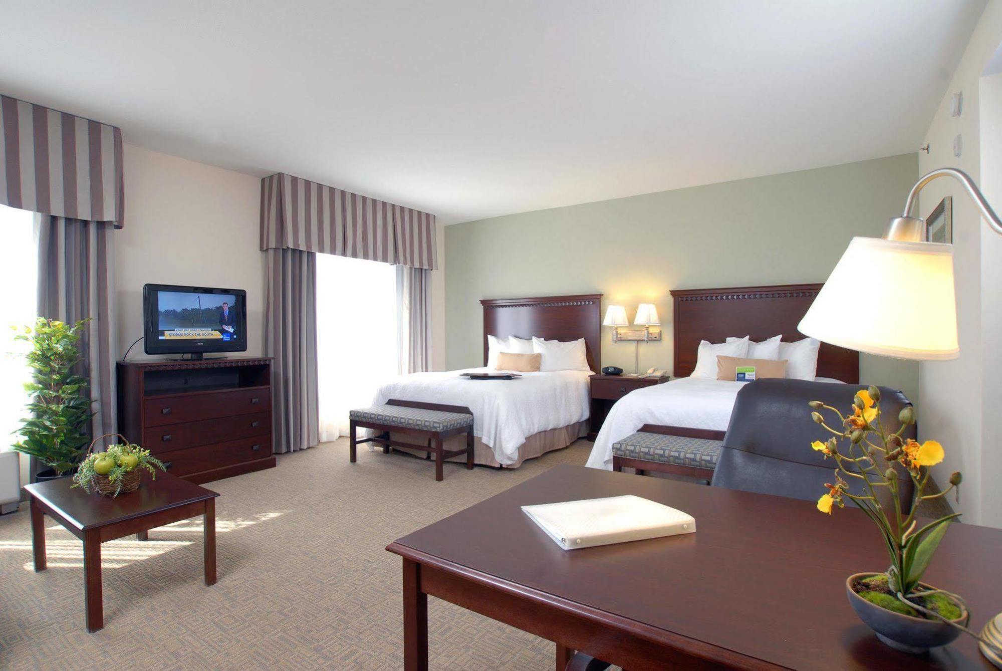 Hampton Inn & Suites Прескотт-Вэлли Номер фото